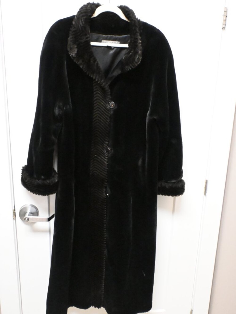 Vintage Novelti Adorable Junior Sheared Faux Fur Long Coat Sz 9